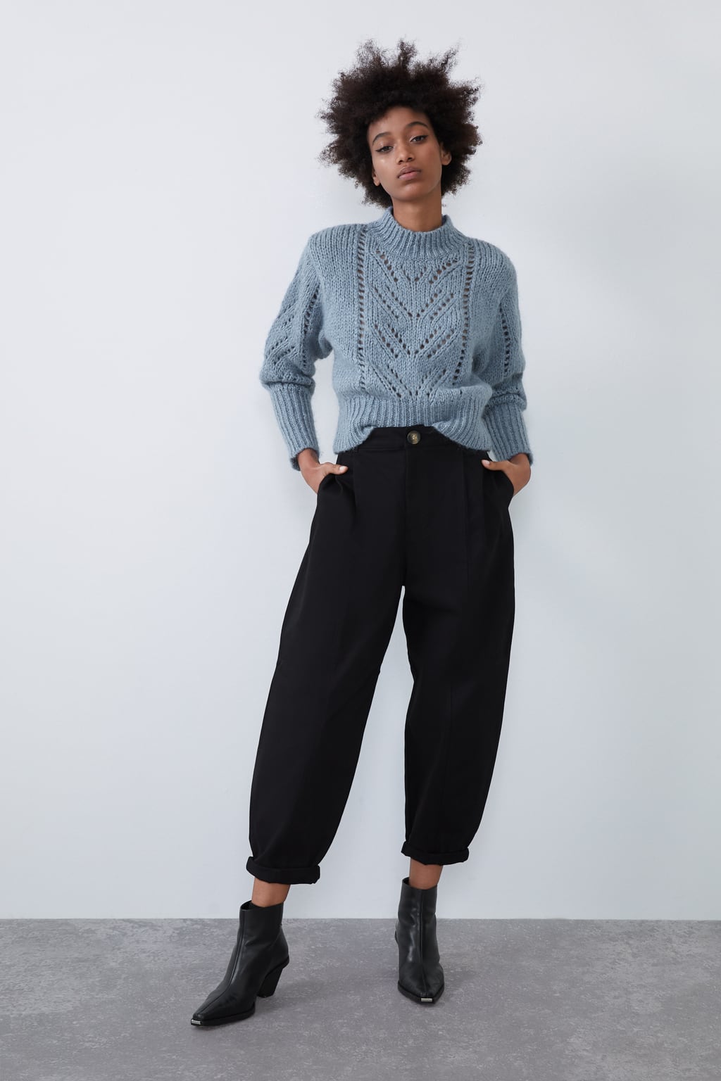Image 1 of SLOUCHY DARTED TROUSERS from Zara