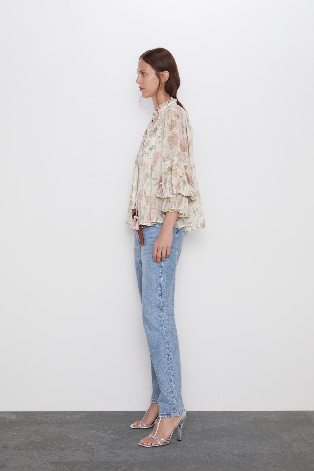 Image 3 of PRINTED OVERSHIRT from Zara