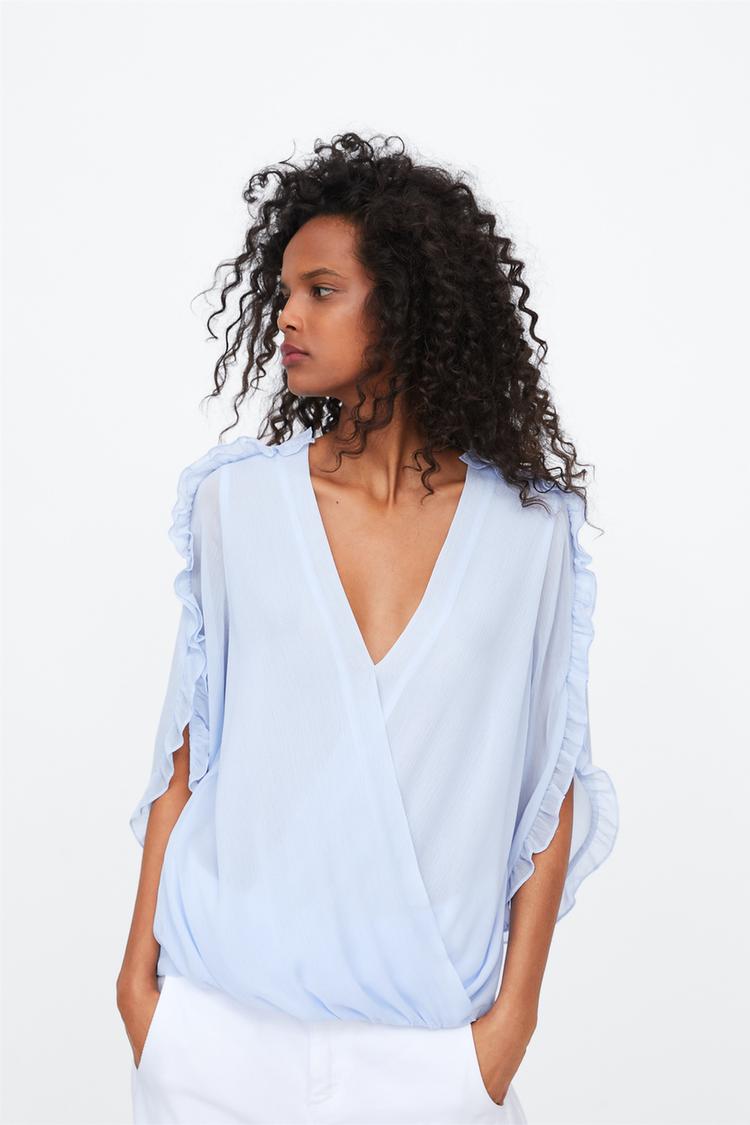 Zdjęcie 2 KOPERTOWY TOP Z FALBANKĄ z Zara