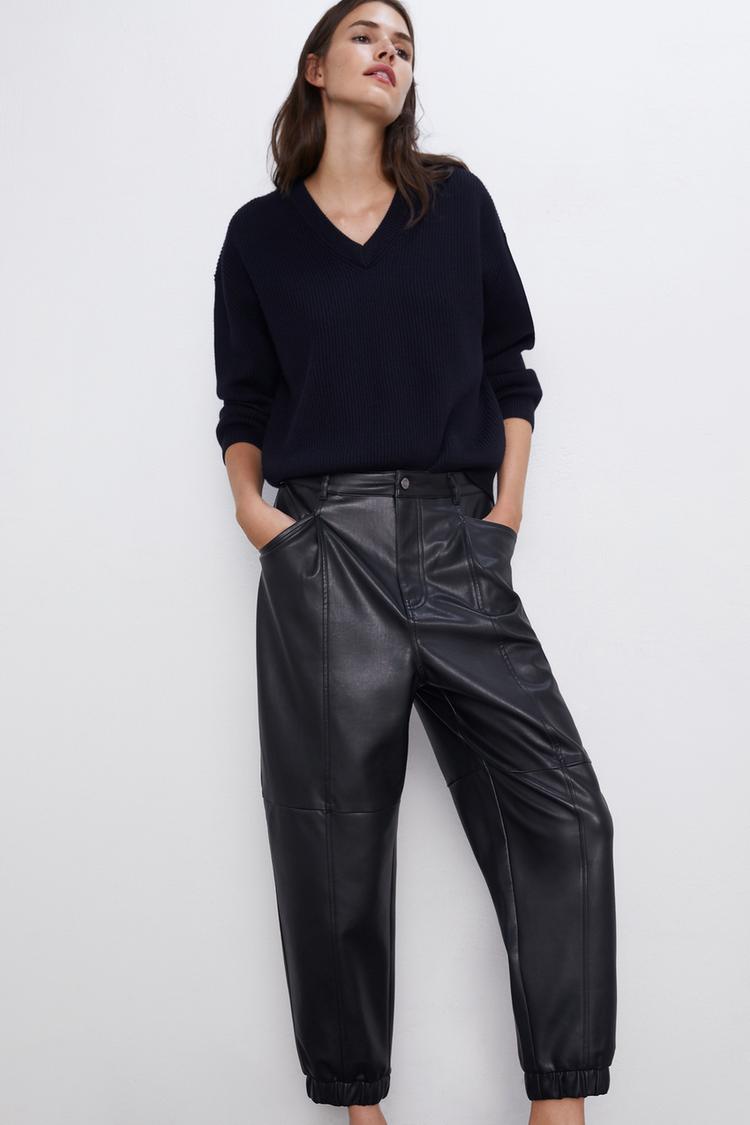 Pantalon Efecto Piel Zara Espana