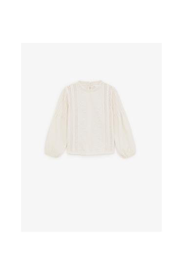 EMBROIDERED TOP WITH LACE TRIM