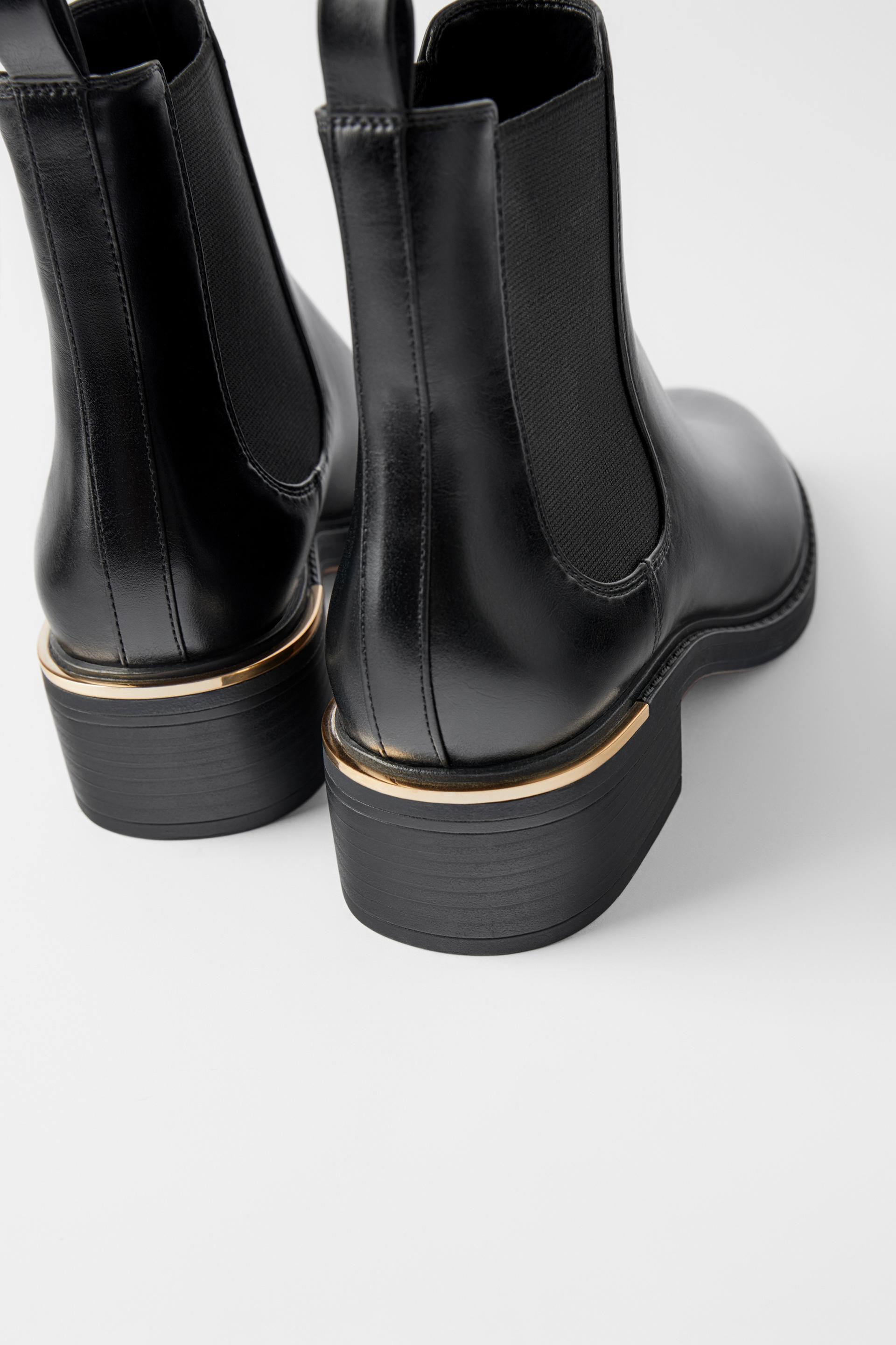 topuk detayli duz bilekte bot