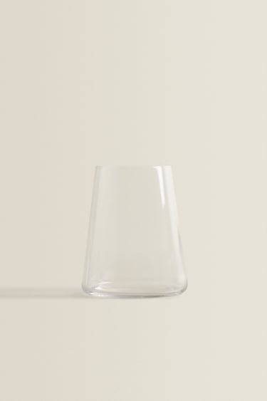 Billede 0 af TYKBUNDET GLAS I KRYSTALLINSK GLAS MED KONISK FORM fra Zara