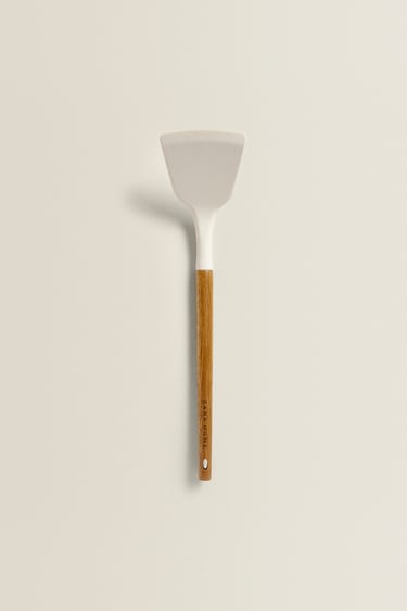 SILICONE AND WOODEN SPATULA