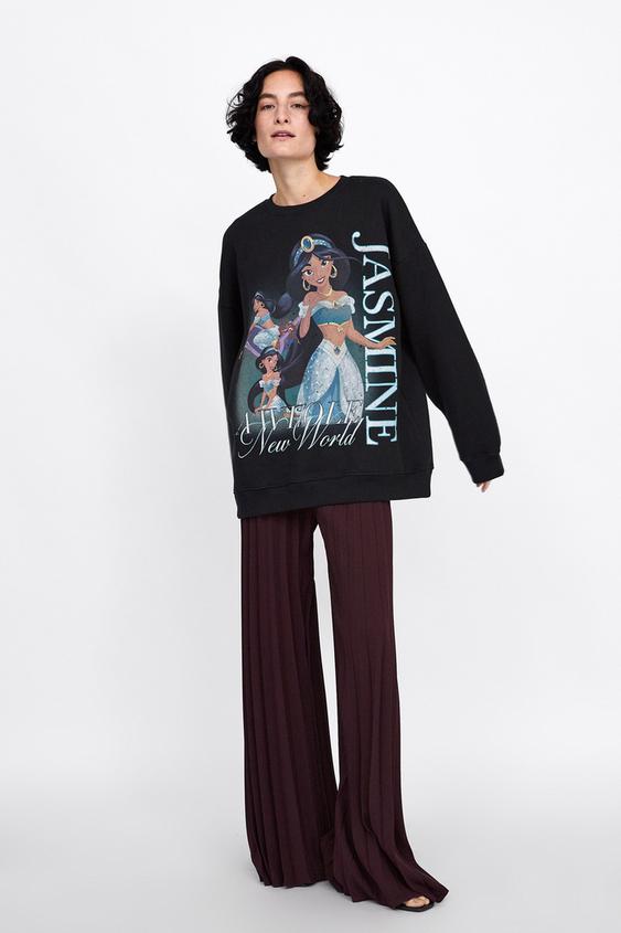 Image 1 of ©DISNEY’S ALADDIN SWEATSHIRT from Zara