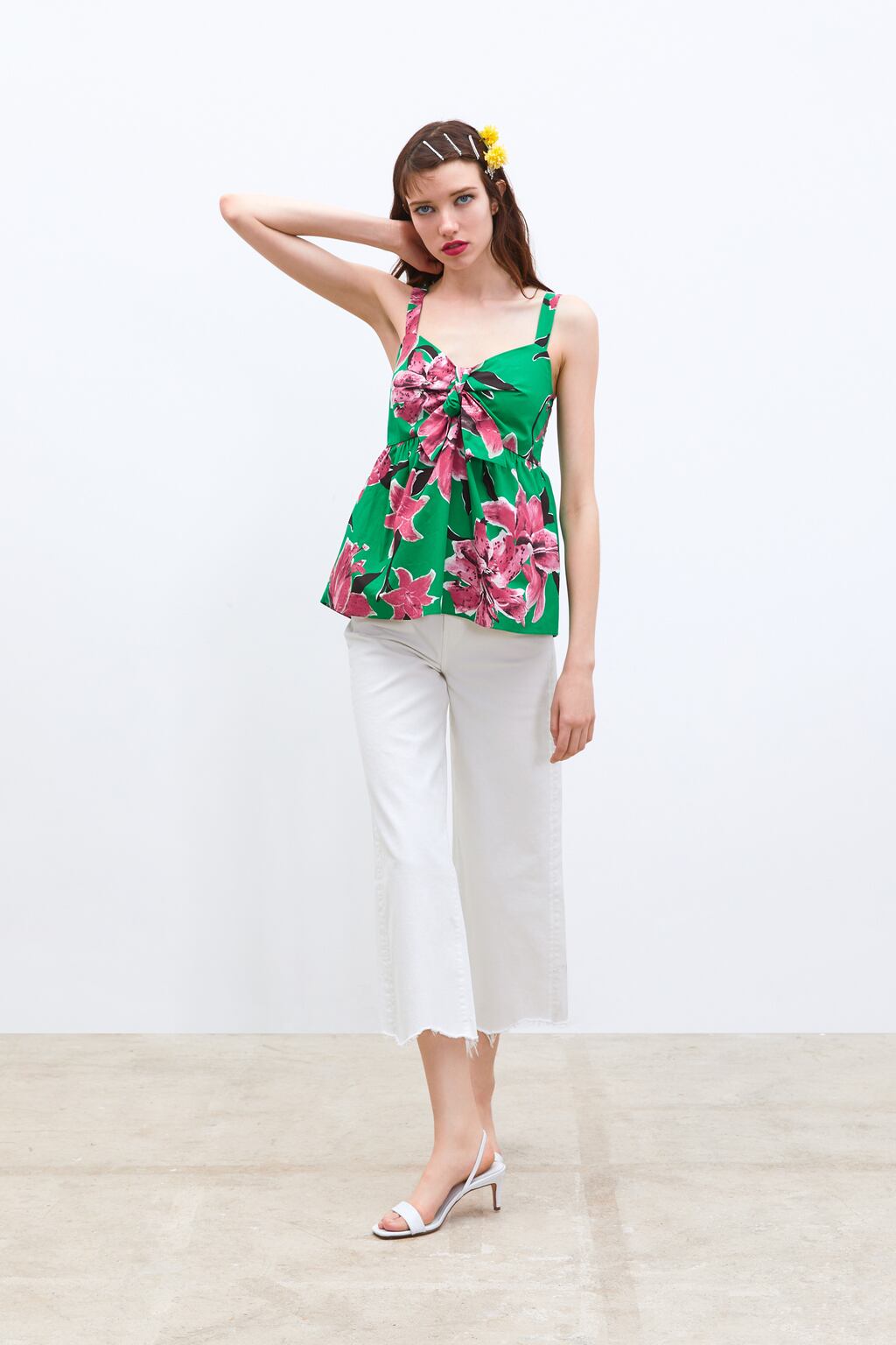 Image 1 of FLORAL PRINT TOP from Zara