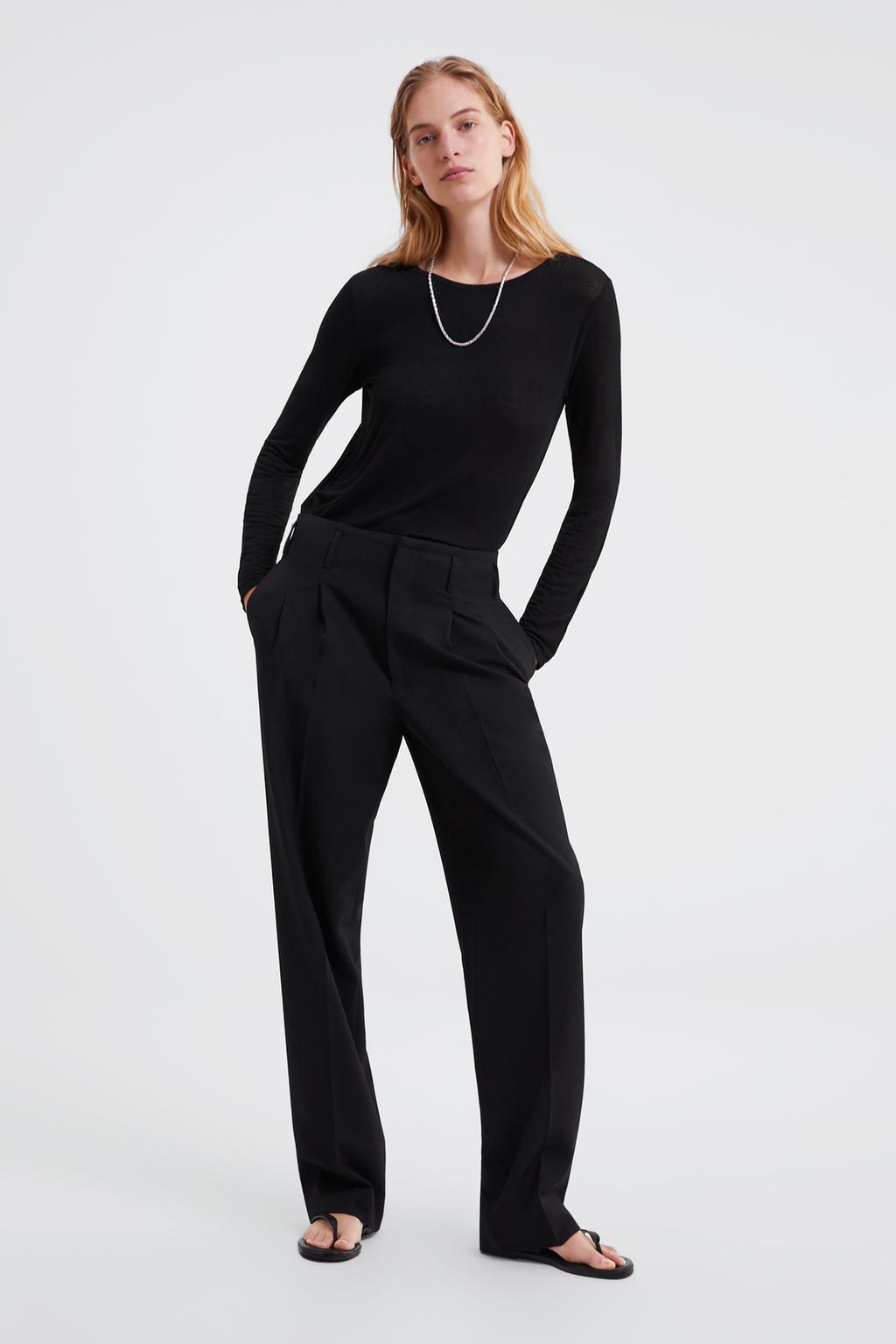 Imagem 1 de CAMISETA BÃSICA da Zara