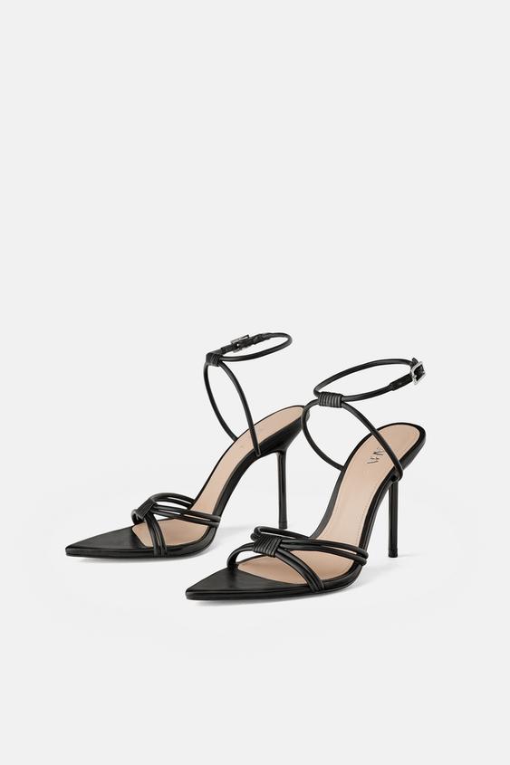 SANDALEN MET HAK EN BANDJES