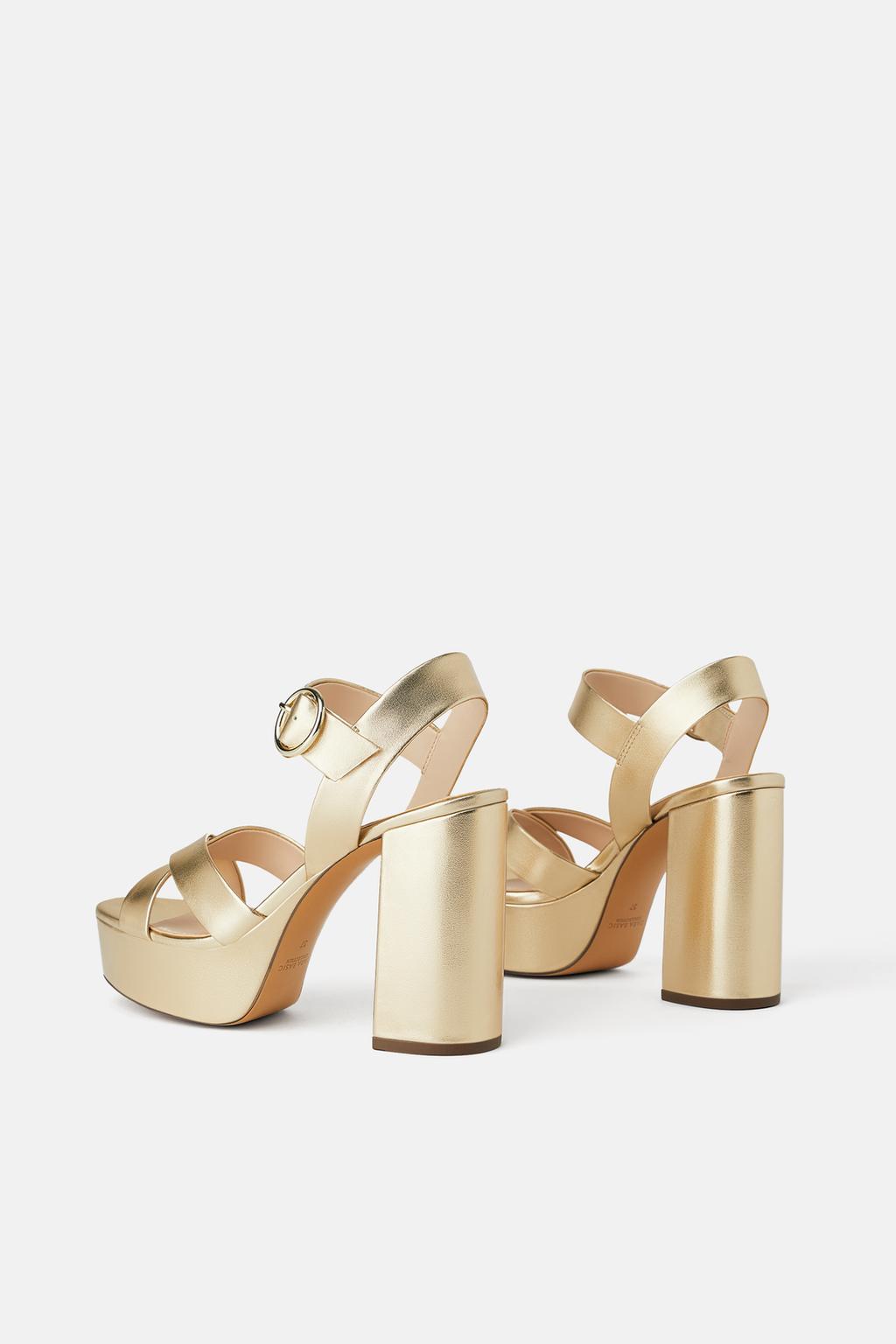 Imagen 4 de SANDALIA TACÃN ANCHO PLATAFORMA METALIZADA de Zara