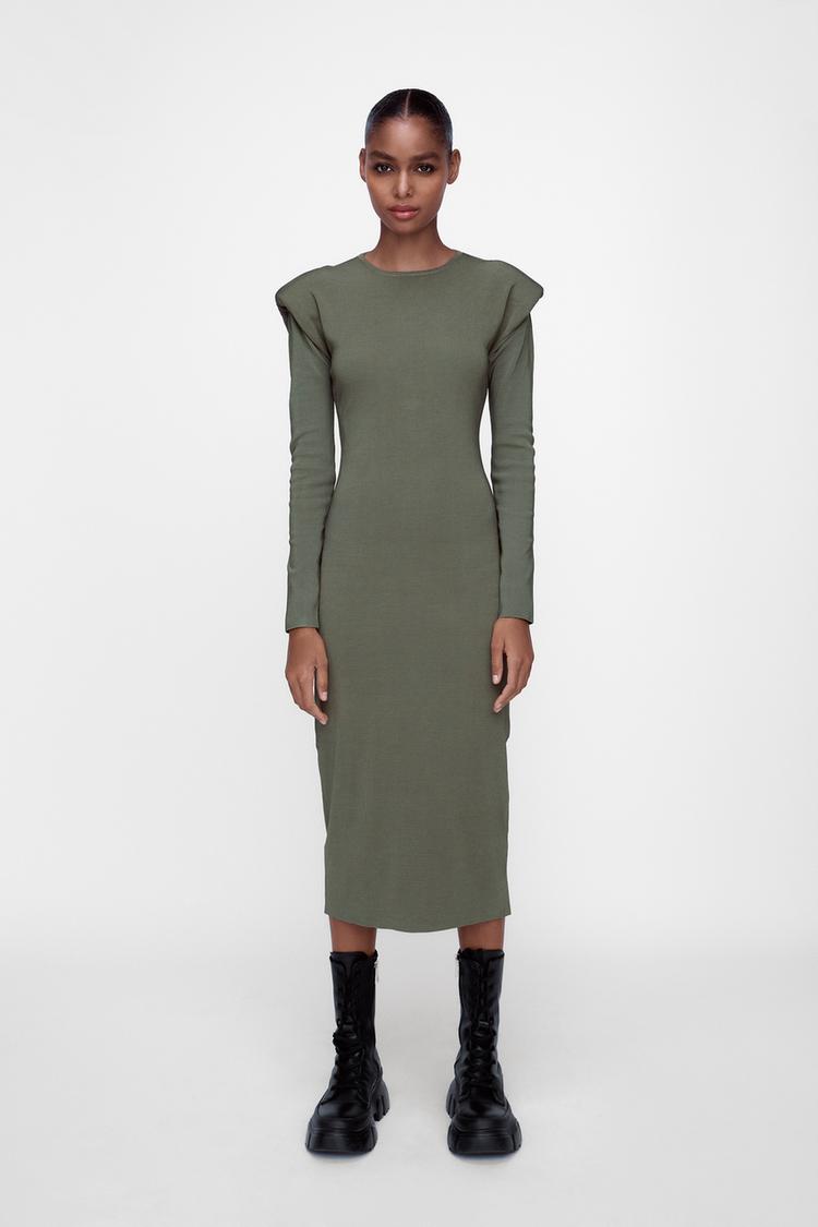 肩パッド入りニットワンピース Zara Japan 日本 肩パッド入りニットワンピース Zara Japan 日本