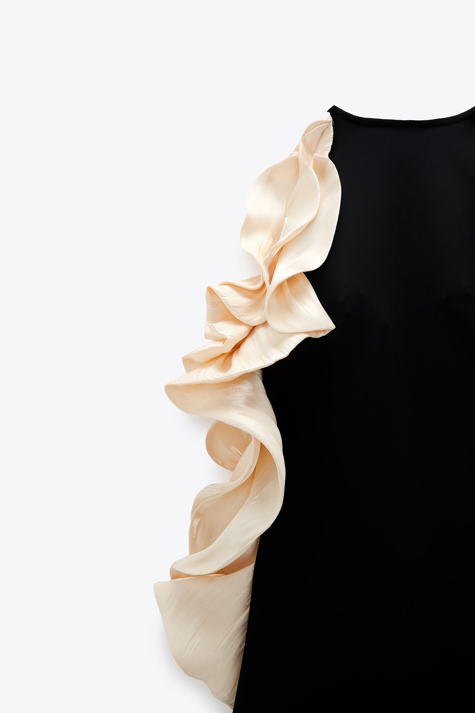 マッチングフリル付きワンピース Zara Japan 日本