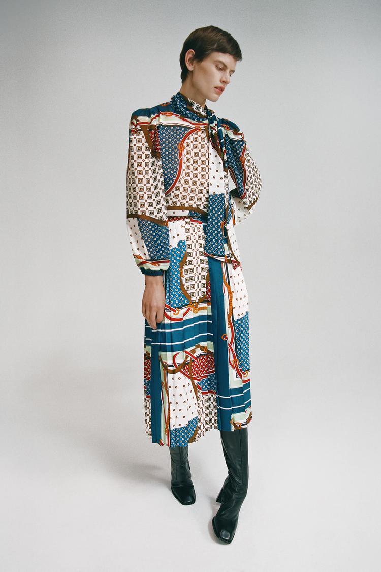 Gemusterte Bluse Mit Schleife Zara Osterreich Austria