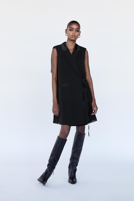CONTRASTING PLEATED DRESS