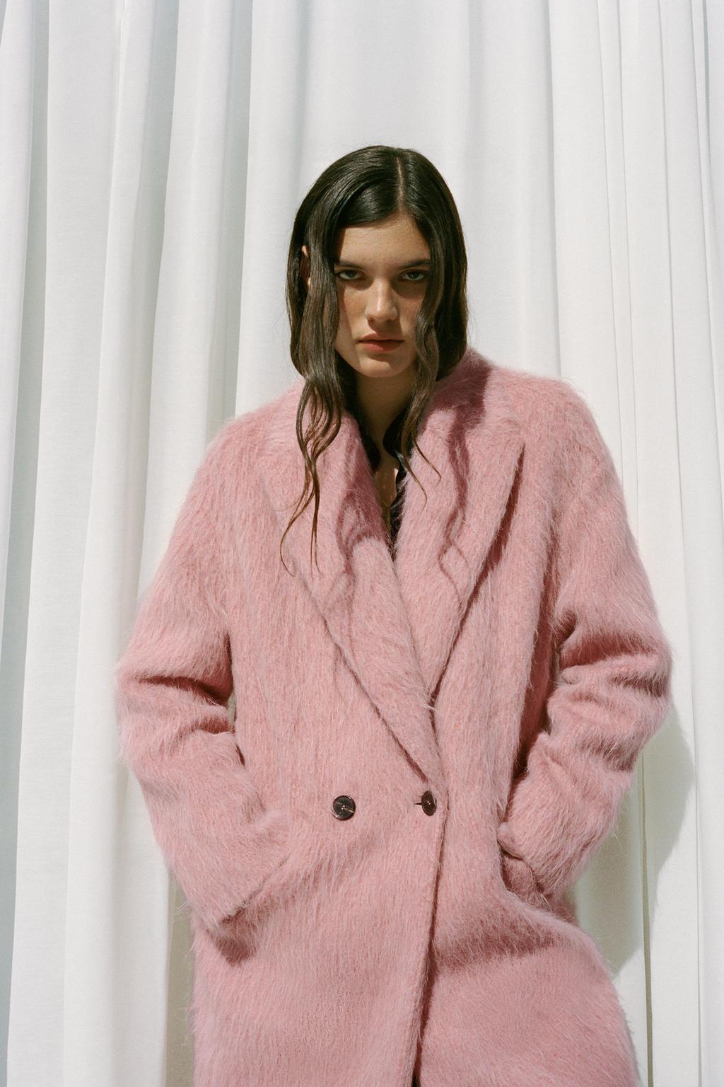 Immagine 2 di CAPPOTTO LIMITED EDITION di Zara