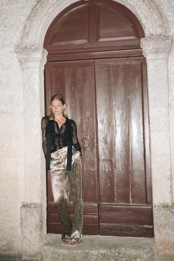 PRINTED VELVET PANTS