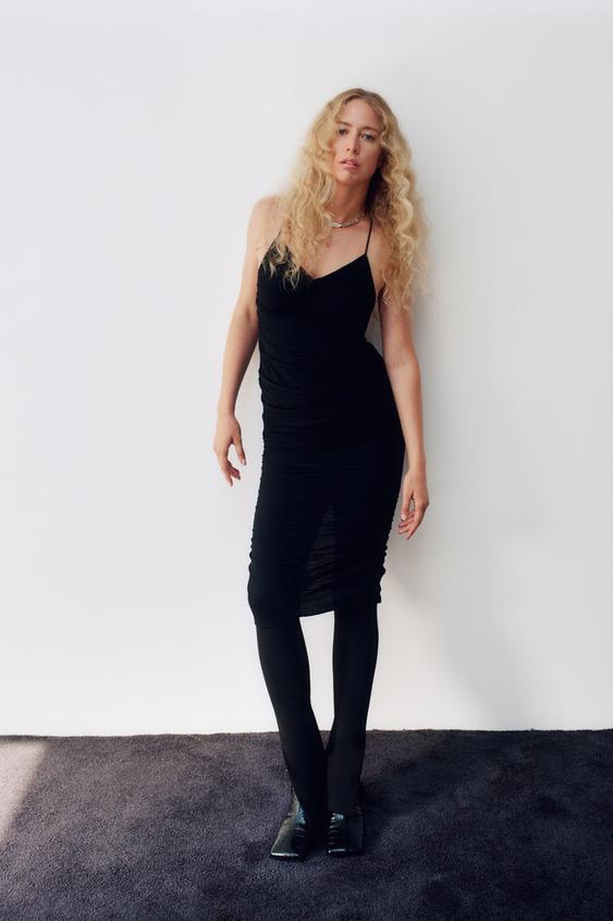 sirti acik drape elbise