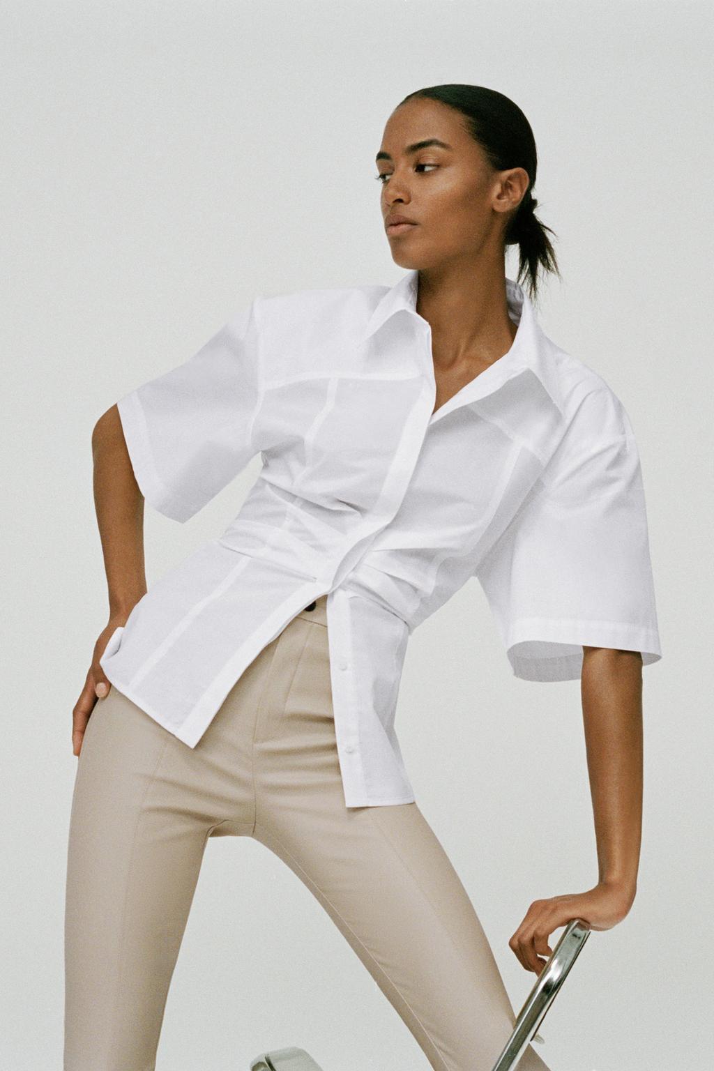 Immagine 1 di LEGGINGS EFFETTO INCERATO di Zara