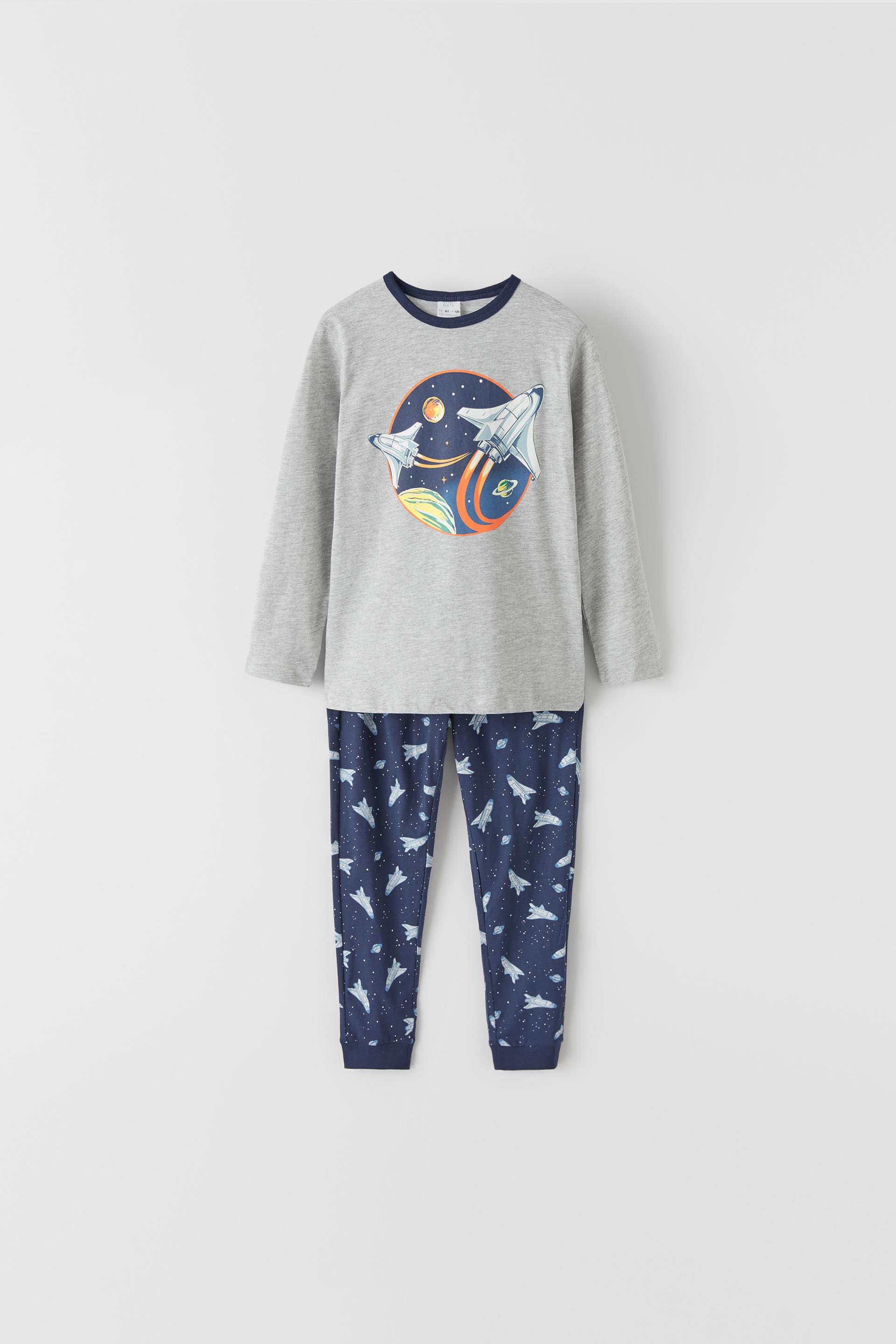 Karanlikta Parlayan Uzay Pijama Takimi Zara Turkiye Turkey