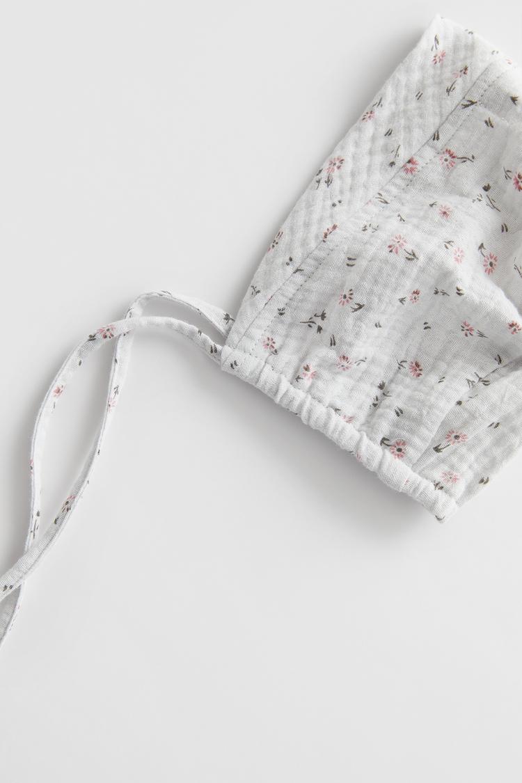 zara baby bonnet