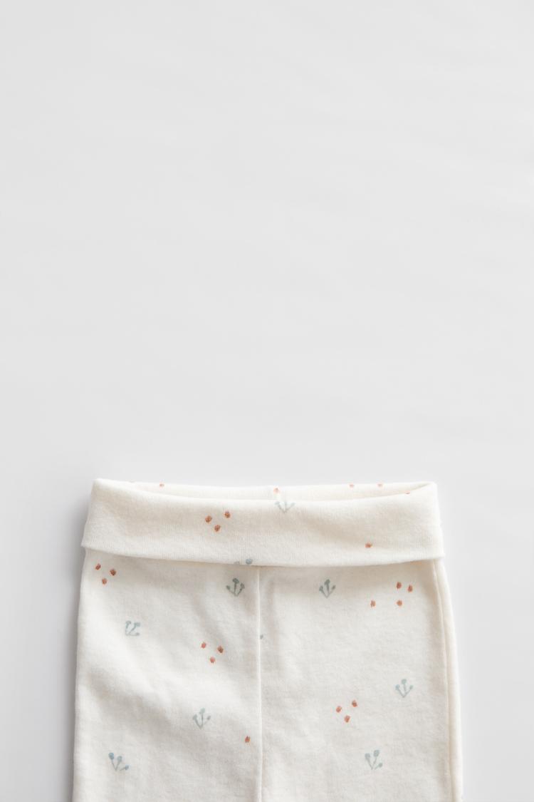 Benekli Desenli Ayakli Tayt Zara Turkiye Turkey