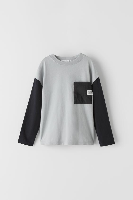 T-SHIRT WITH CONTRASTING SLEEVES