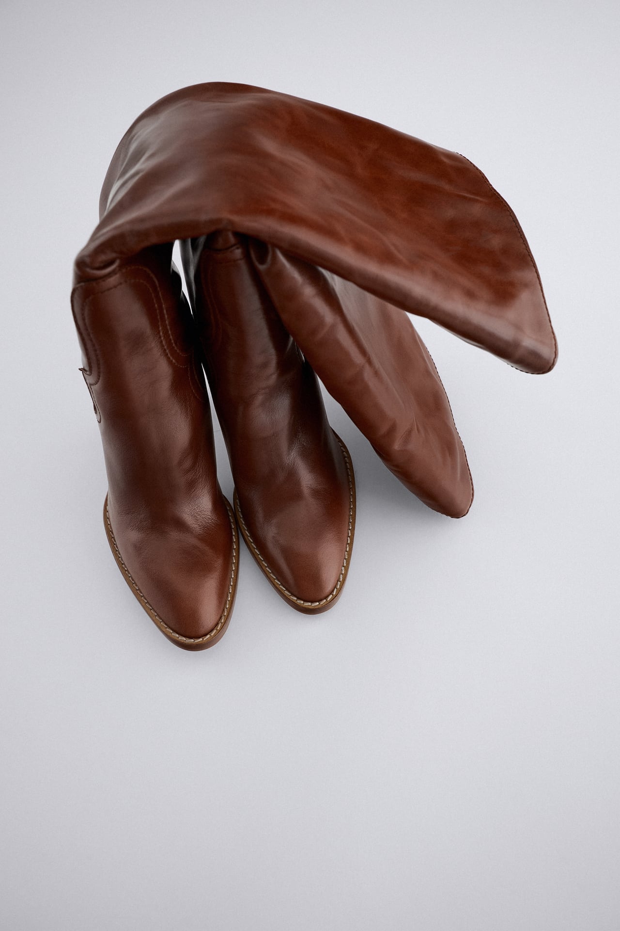 Image 5 of HIGH HEEL LEATHER BOOTS from Zara