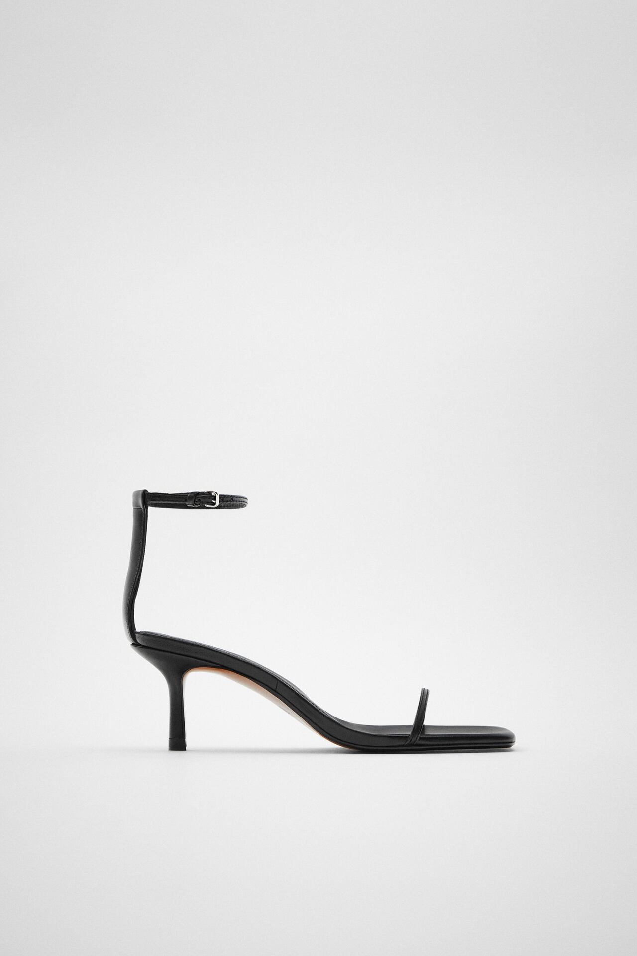 Image 1 of MINIMALIST LEATHER HIGH-HEEL SANDALS from Zara