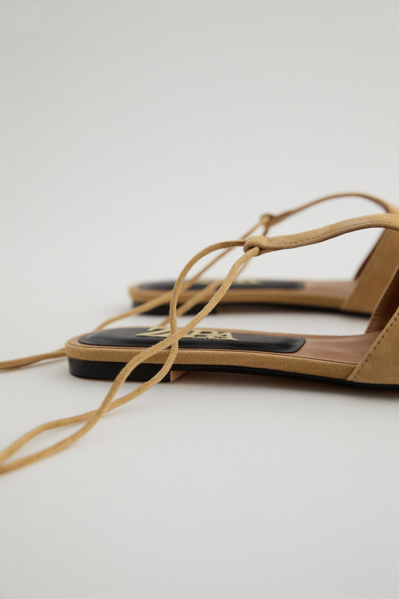 TIED LEATHER T-BAR MULES