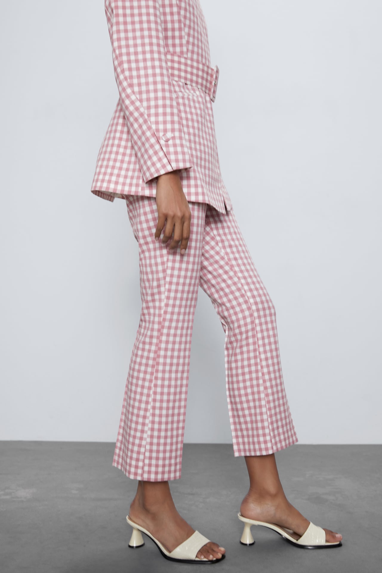 Image 4 of FLARED GINGHAM TROUSERS from Zara