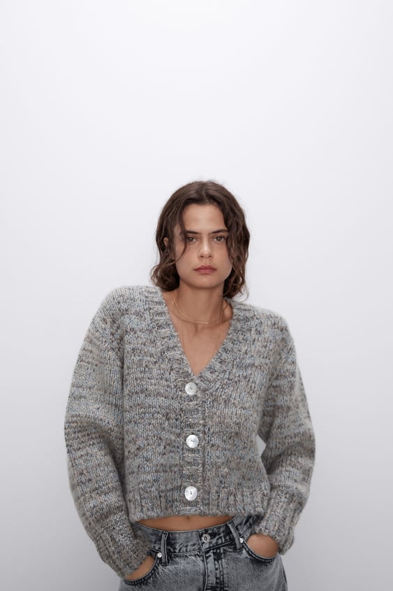 Image 2 of CROPPED WOOL BLEND CARDIGAN from Zara