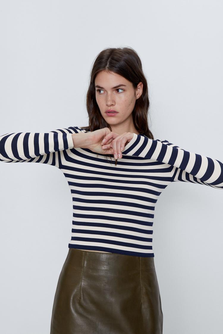 Pullover In Maglia A Righe Zara Italia Italy