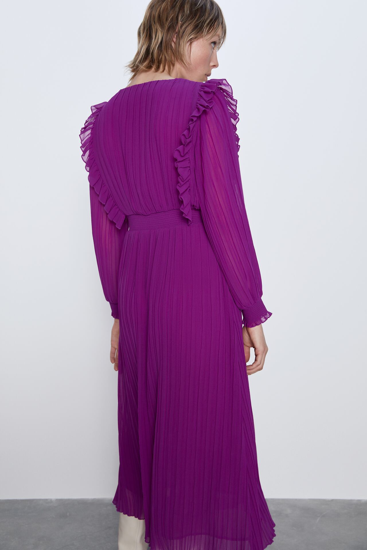Image 3 of PLEATED DRESS from Zara