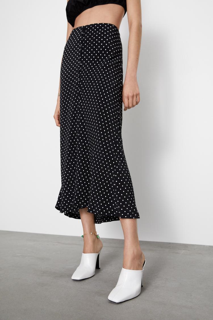 Zara La Collezione Di Abbigliamento Primavera Estate 2016 Foto