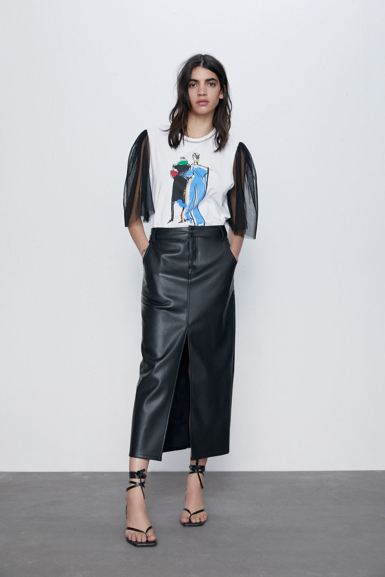 Image 1 of T-SHIRT WITH PLEATED SLEEVES from Zara