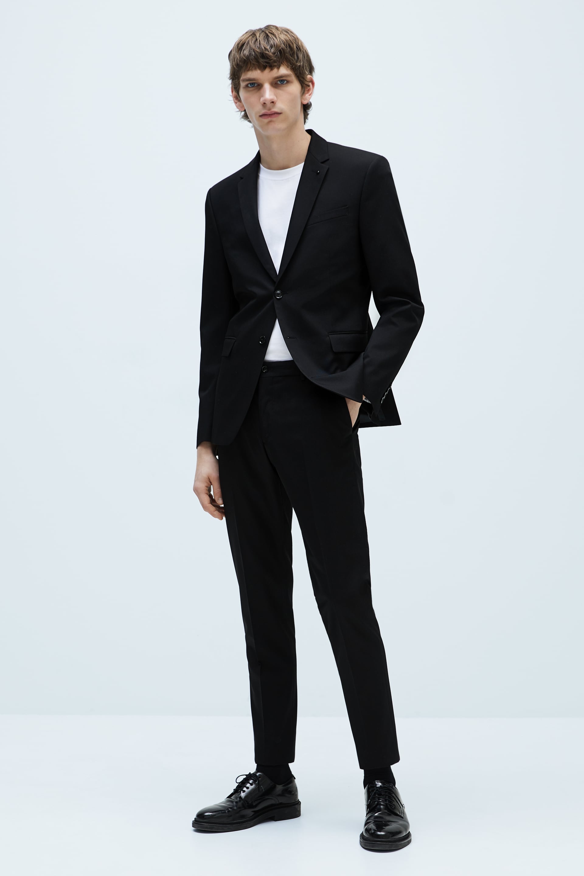 Image Source: Zara Tops to wear with a suit
