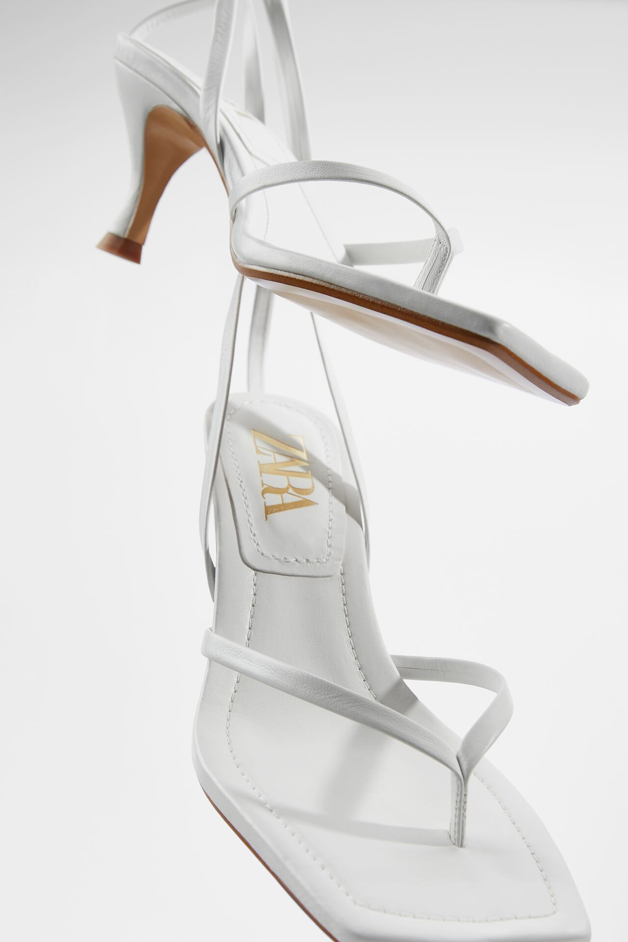 Image 2 of LEATHER HIGH-HEEL SANDALS WITH SQUARE TOES from Zara