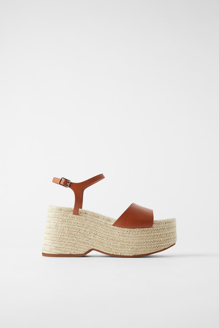Zapatos de Zara al 50% de descuento para lucir este verano 1 Merca2.es zapatos-zara-descuento-verano