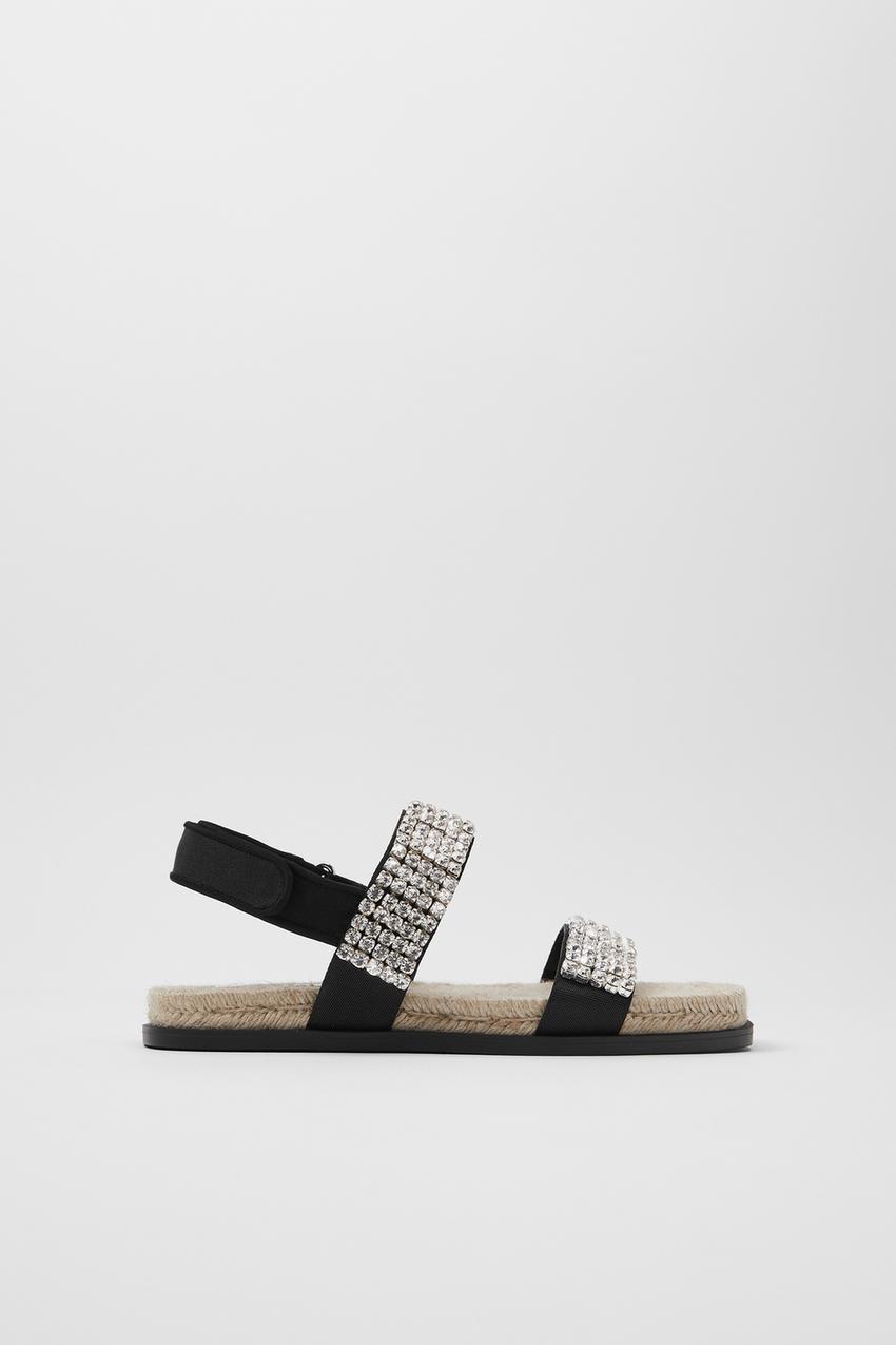Sandalias cómodas de Zara para marcar tendencia en verano 3 Moncloa zara