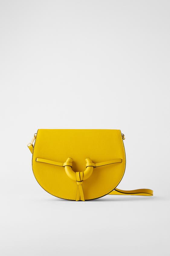 MEDIUM CROSSBODY BAG WITH FLAP DETAIL