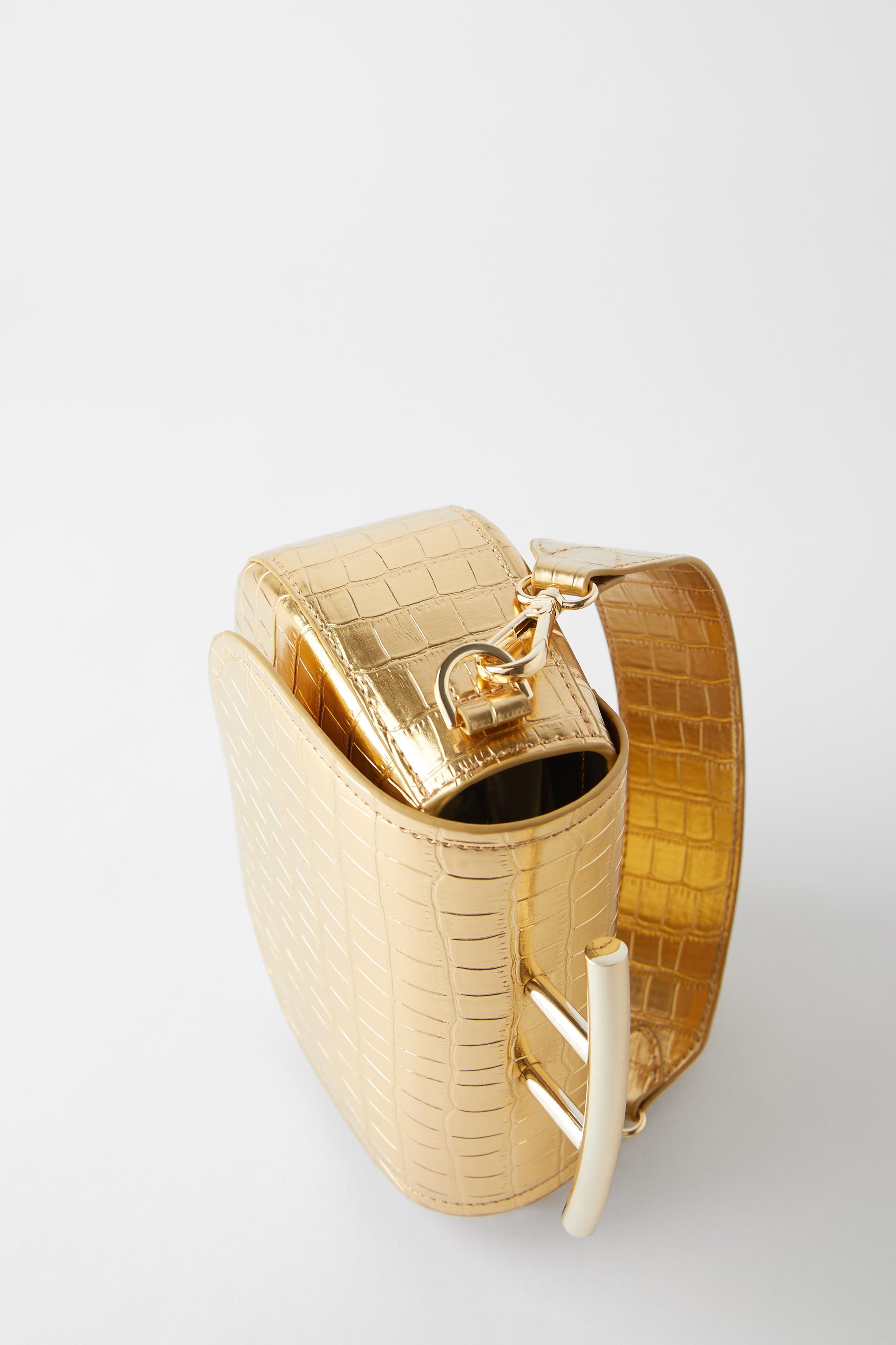 bottega veneta padded cassette