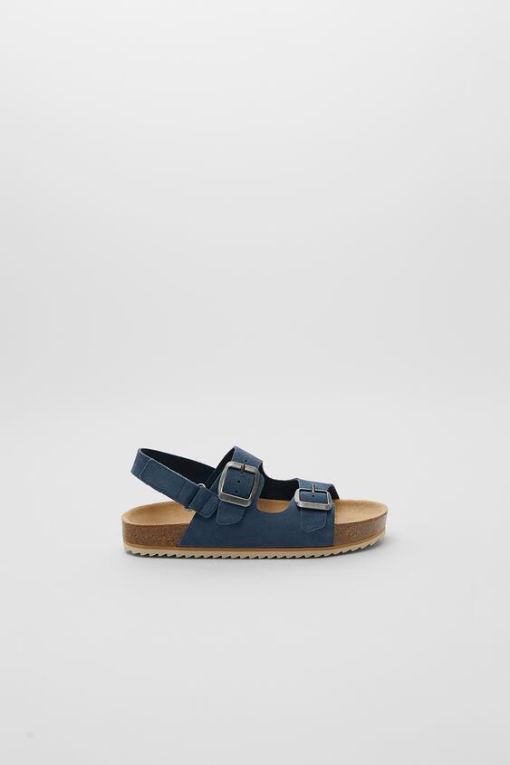 BUCKLED LEATHER SANDALS