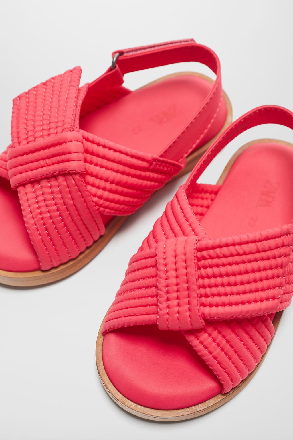 Imagem 3 de SANDÁLIA COM LAÇO da Zara