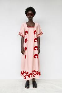 刺繍ワンピース レディース 最新コレクション Zara 日本 刺繍ワンピース レディース 最新コレクション Zara 日本