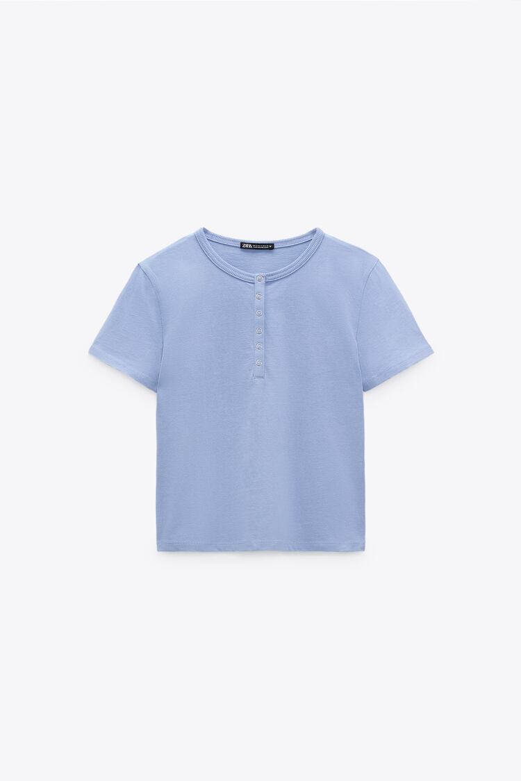 T shirt with buttons 