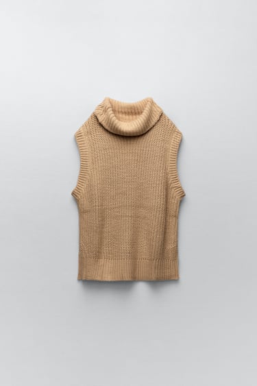 Image 5 of KNIT HIGH COLLAR VEST from Zara