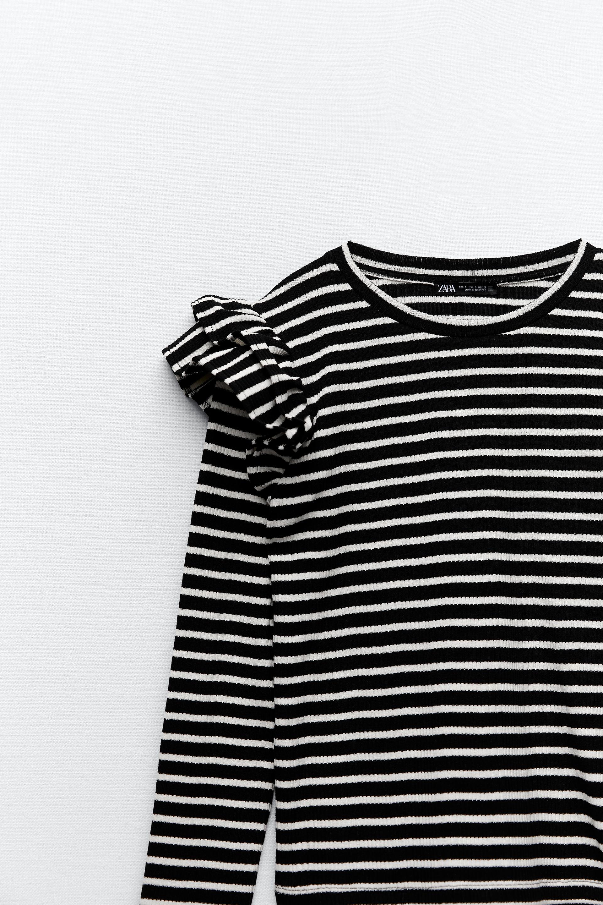 CAMISETA VOLANTE HOMBRO - Blanco | ZARA España