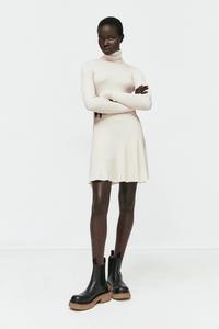 ホワイトワンピース ワンピース コレクション Woman Zara 日本