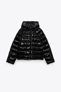 CAZADORA ACOLCHADA EFECTO PIEL - Negro | ZARA Chile