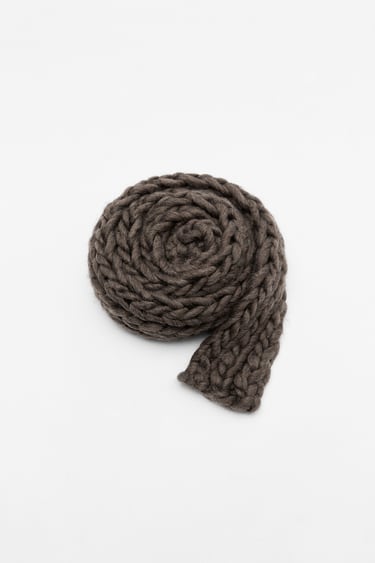 Image 0 of WOOL SCARF from Zara