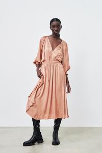 ピンクドレス レディース Zara 日本
